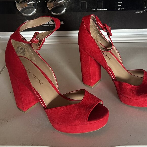 Sun + Stone Women's Platform Heels Red Suede - Picture 1 of 5